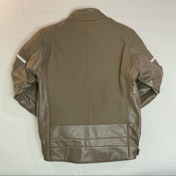 Dainese bike jacket - Picture 2 of 5